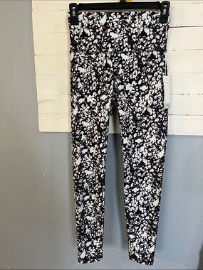 Balance collection leggings